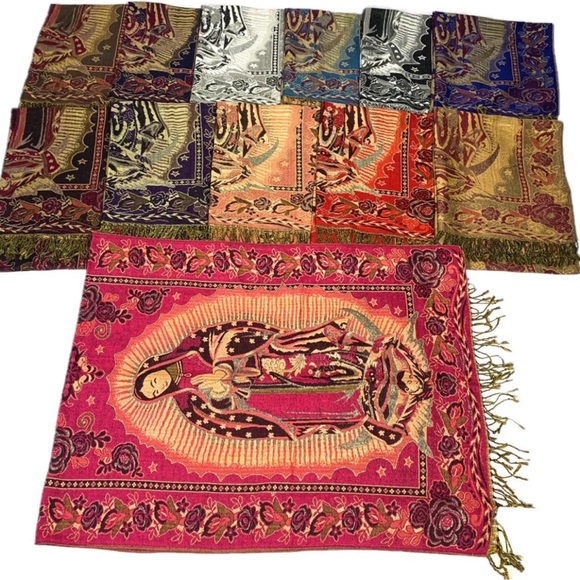 Virgin de Guadalupe Shawl - Picture 1 of 2